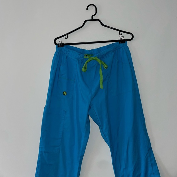 CROCS Scrubs Blue Pants - Picture 2 of 5